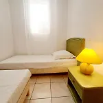 Lägenhet Grand T3 Avec Terrasse Et Jardin *